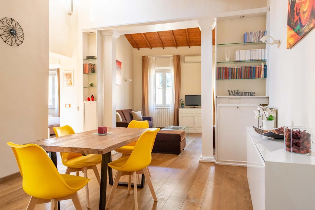 Modern, Bright Near Boboli Gardens & Santo Spirito - Homeunity Флоренция Экстерьер фото