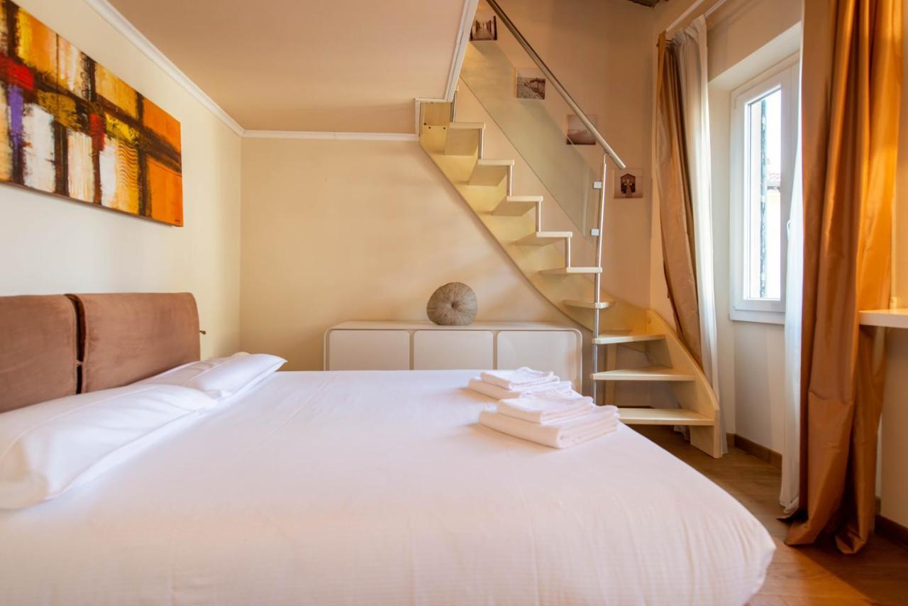 Modern, Bright Near Boboli Gardens & Santo Spirito - Homeunity Флоренция Экстерьер фото