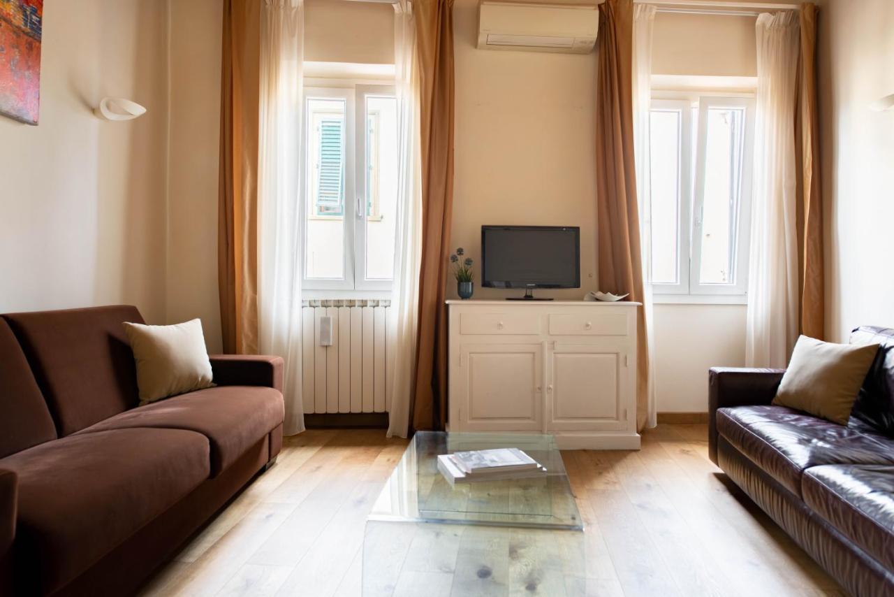 Modern, Bright Near Boboli Gardens & Santo Spirito - Homeunity Флоренция Экстерьер фото