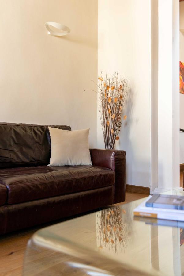 Modern, Bright Near Boboli Gardens & Santo Spirito - Homeunity Флоренция Экстерьер фото
