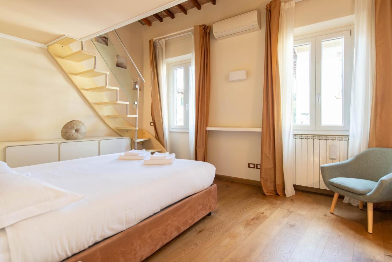 Modern, Bright Near Boboli Gardens & Santo Spirito - Homeunity Флоренция Экстерьер фото