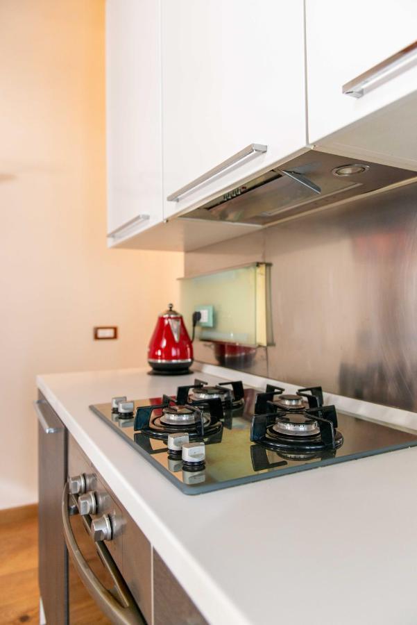 Modern, Bright Near Boboli Gardens & Santo Spirito - Homeunity Флоренция Экстерьер фото
